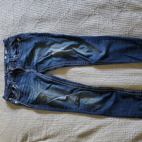 Jeans - Picture 1 of 2